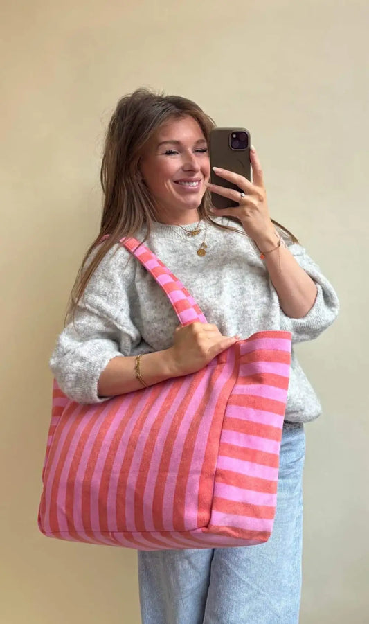 Strandtas roze rood oversized shopper dames | Coco & Co