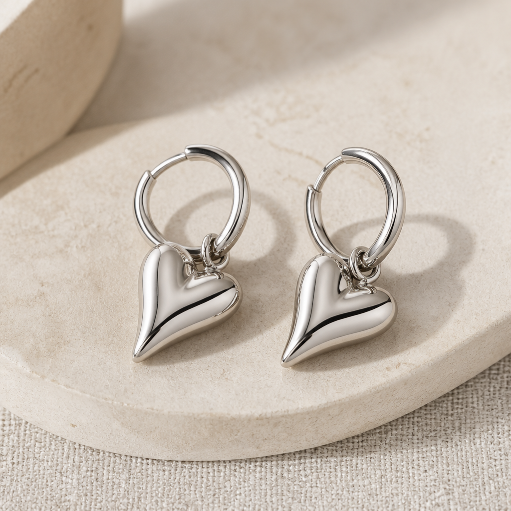 Oorbellen Hart zilver zilveren hartjesoorbellen dames | Coco & Co